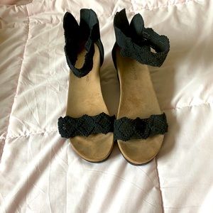 lucky brand black heels